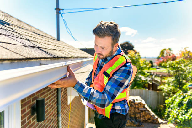Emergency Roof Repair in Montura, FL
